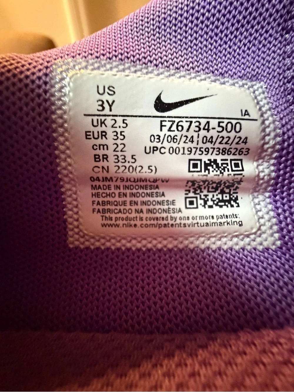 Nike Kids Giannis Immortality 4 Basketball Shoes, Size 3Y